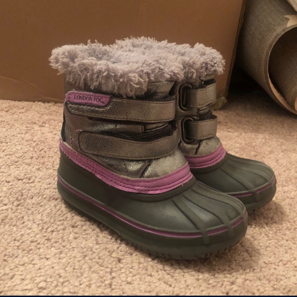 Toddler Winter Boots - Size 8